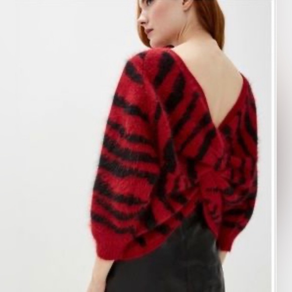 NWT ba&sh Pull Zaya Zebra Print Mohair Twist Back Sweater Color Rouge size 2 /M - Picture 1 of 5